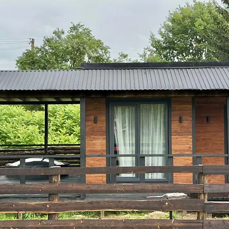 Кемпинг House Riverside *